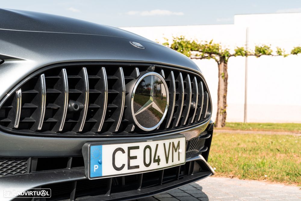 Mercedes-Benz SL 43 AMG Standard - 13