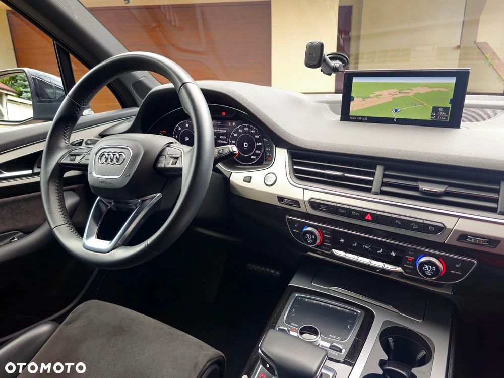 Audi Q7 - 26