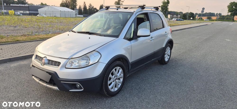 Fiat Sedici 1.6 16V 4x2 Emotion - 8