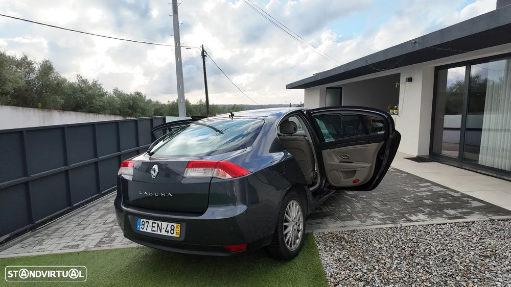 Renault Laguna 2.0 dCi Dynamique - 8