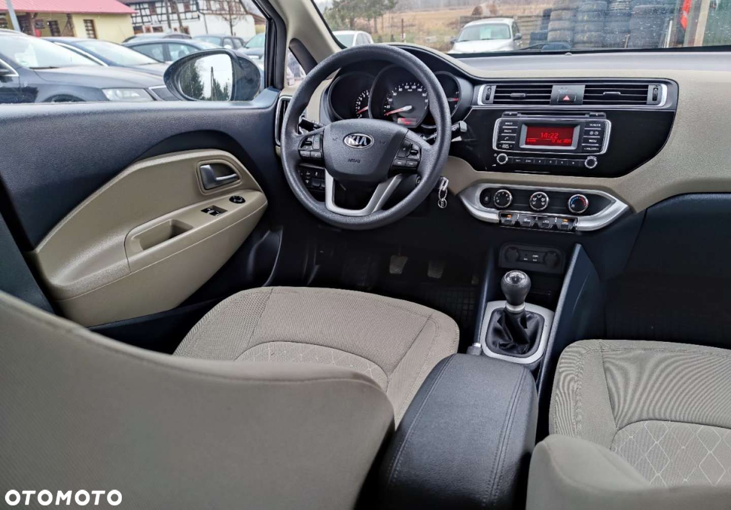 Kia Rio - 27