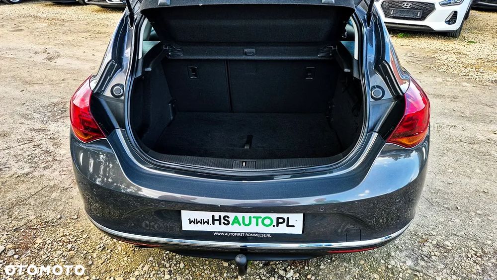 Opel Astra 1.4 Turbo Cosmo - 32