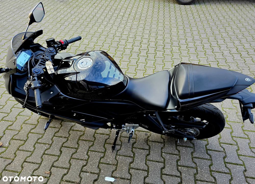 Yamaha R3 - 23