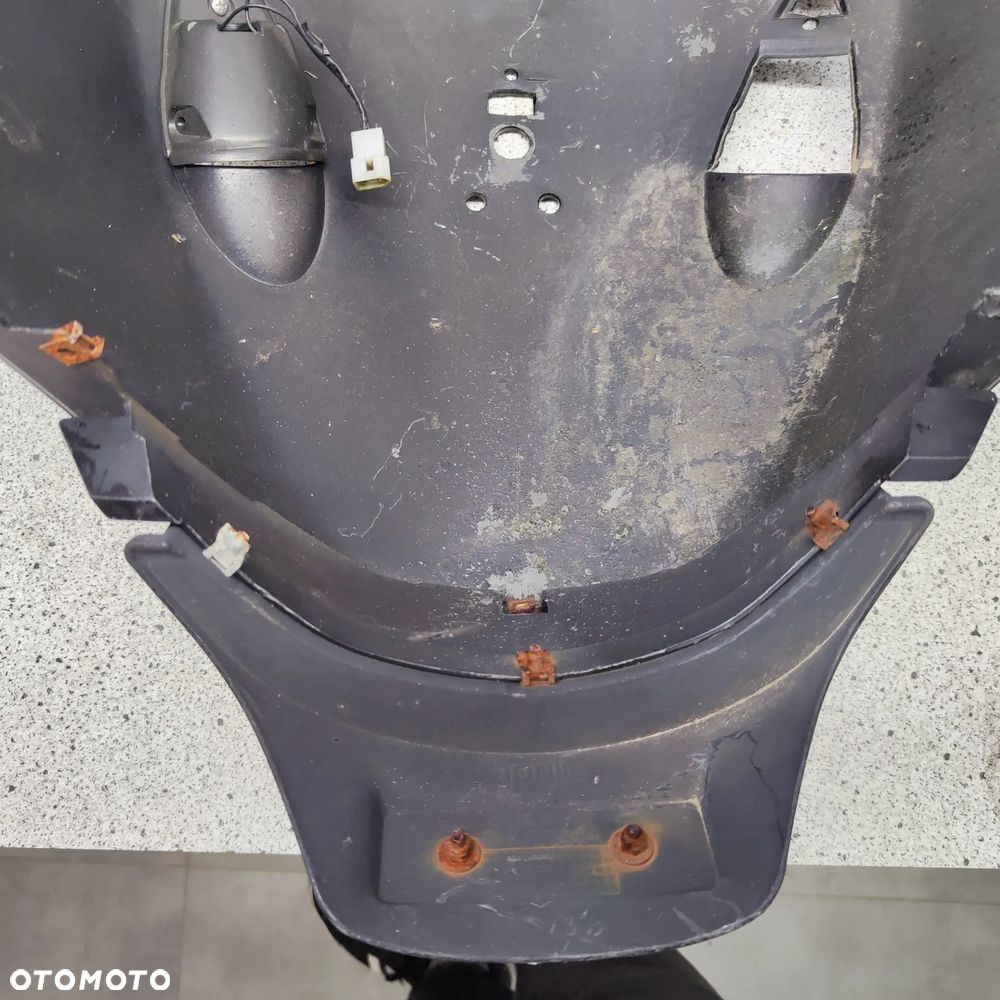 Zadupek, ogon, owiewka, osłona tył Aprilia Habana Mojito - 29