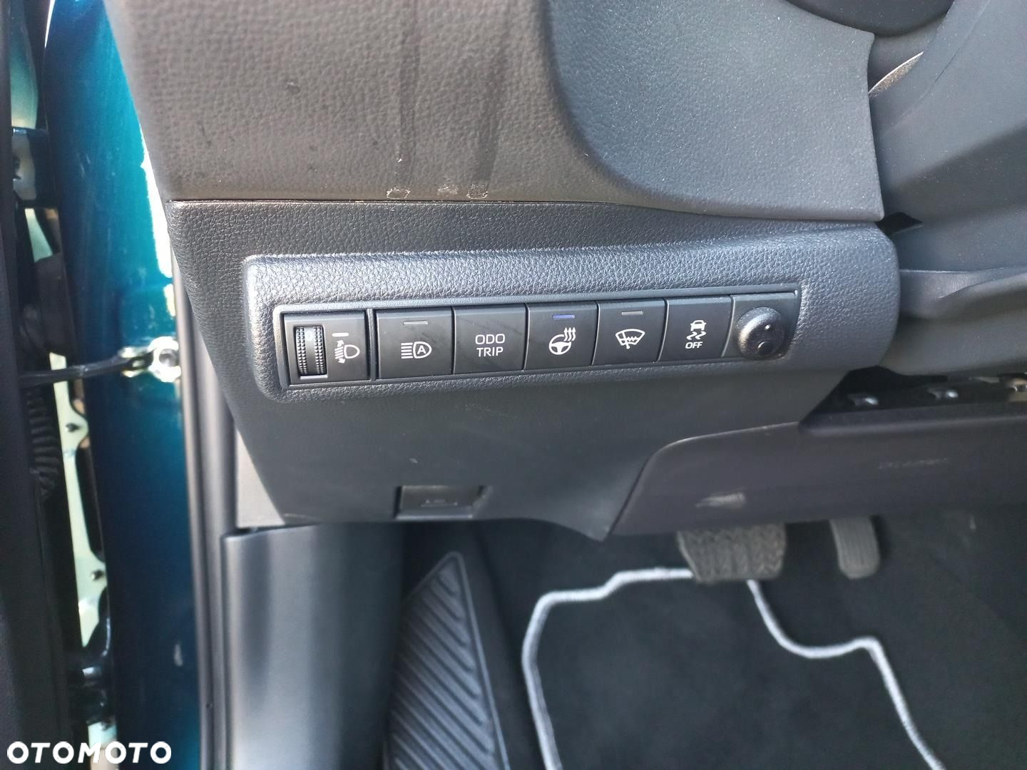 Toyota Corolla 1.8 Hybrid Style - 11