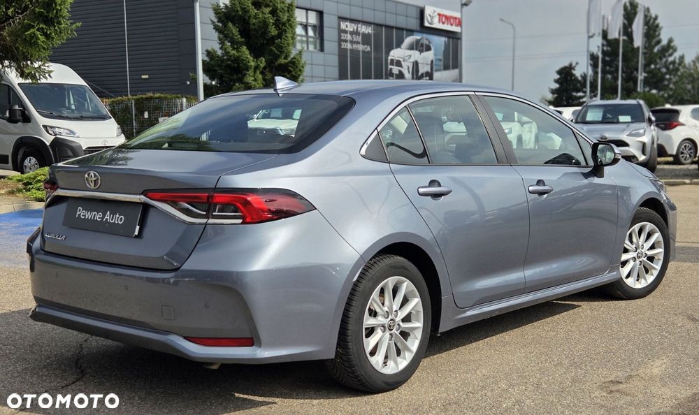 Toyota Corolla - 16
