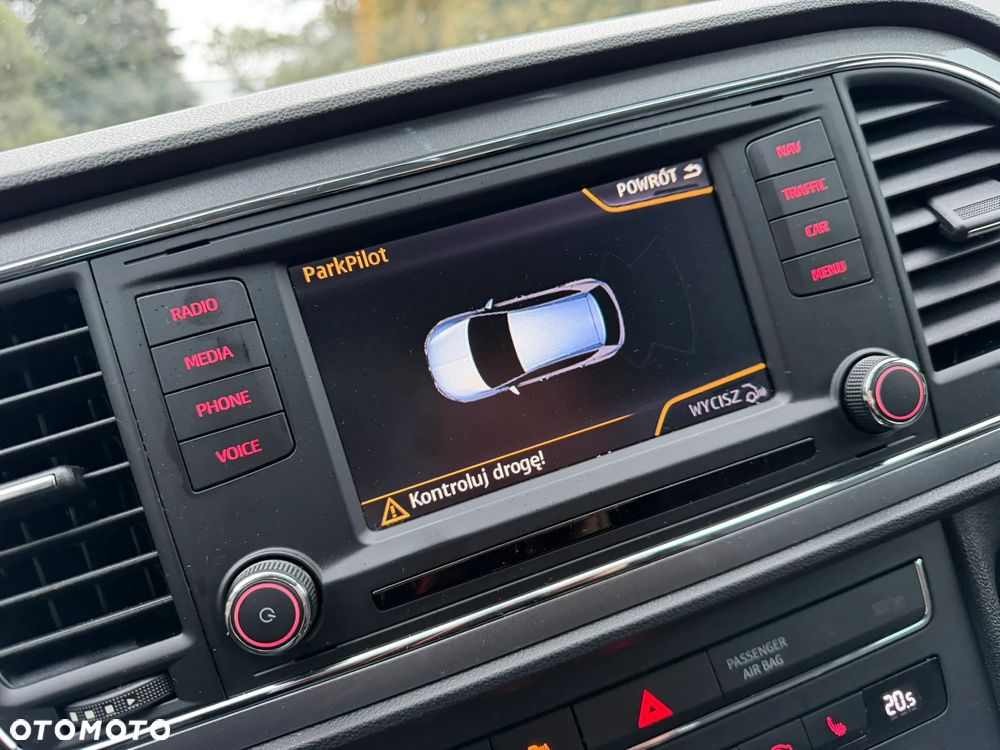 Seat Leon 2.0 TDI DPF Start&Stop DSG FR - 23