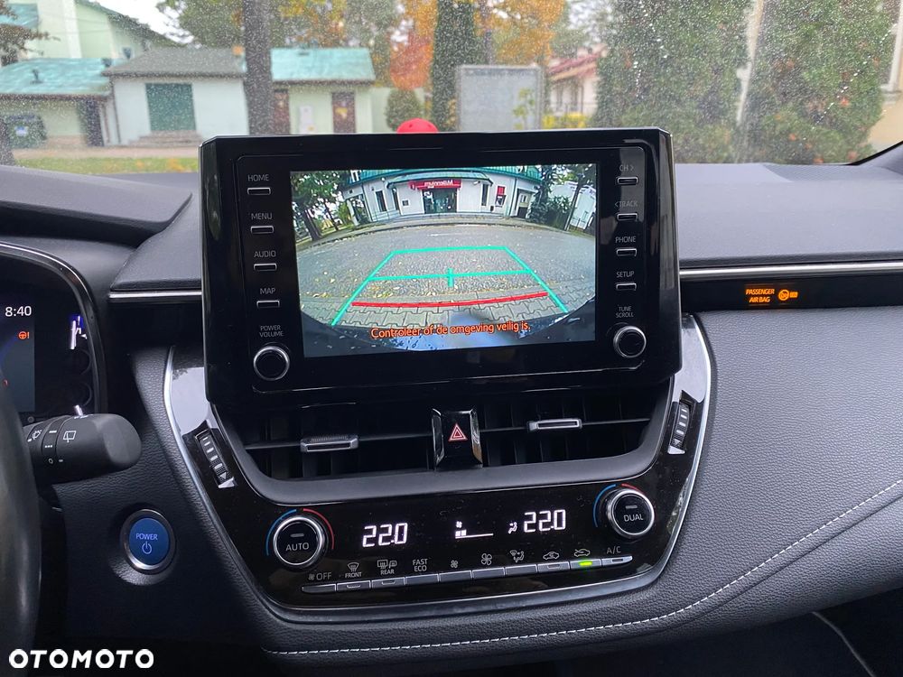 Toyota Corolla 1.8 Hybrid Comfort - 19