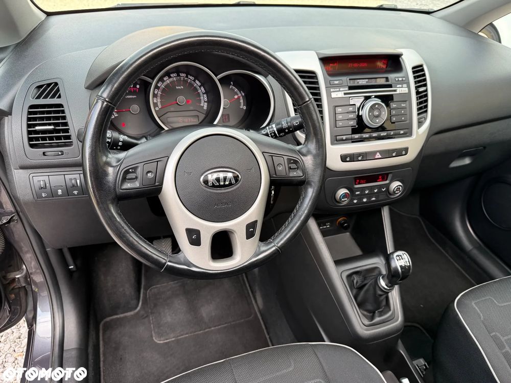 Kia Venga 1.6 CVVT Spirit - 24
