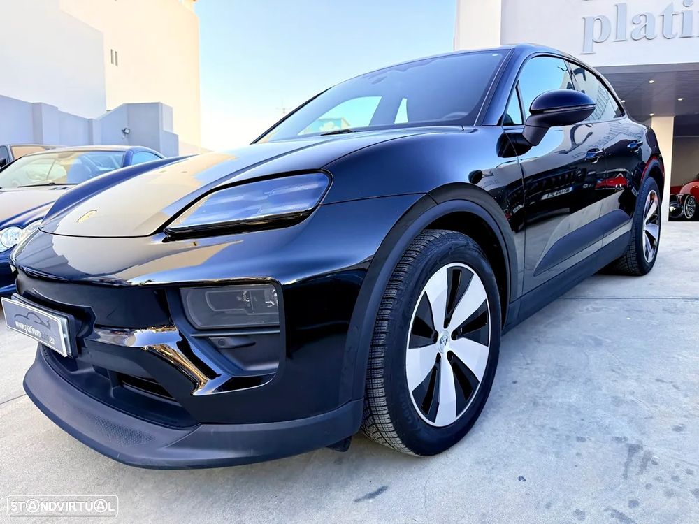 Porsche Macan Electric 4 - 56