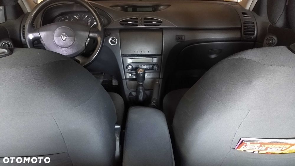 Renault Laguna - 8