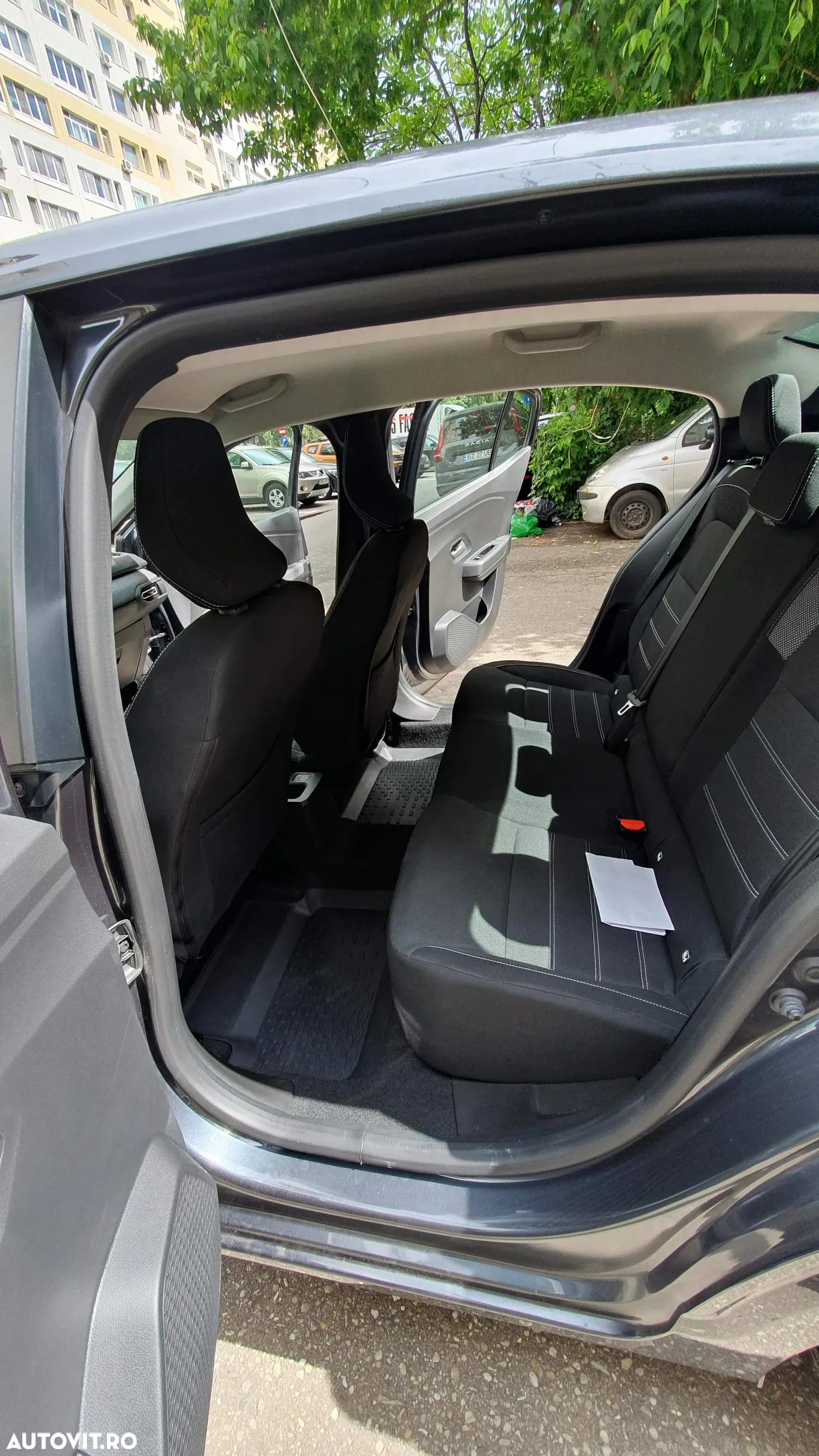 Dacia Logan TCe 90 MT6 Expression - 13