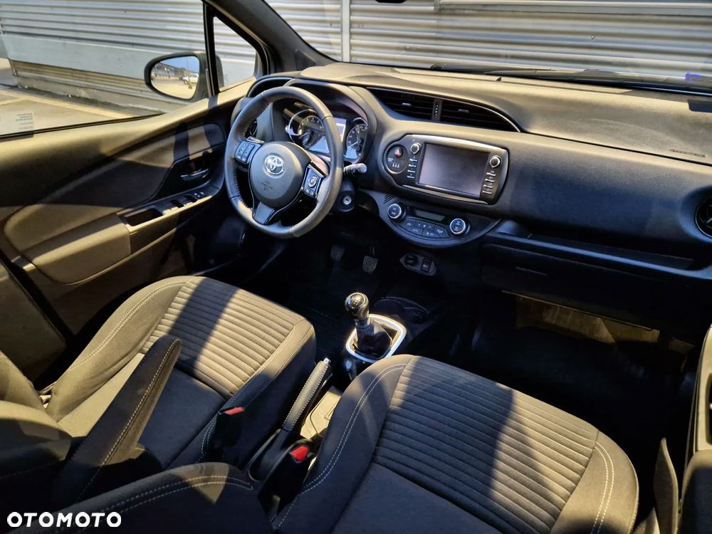 Toyota Yaris 1.5 Selection - 26