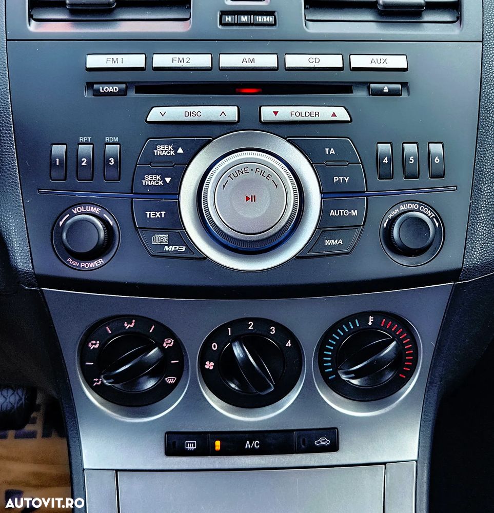 Mazda 3 - 16
