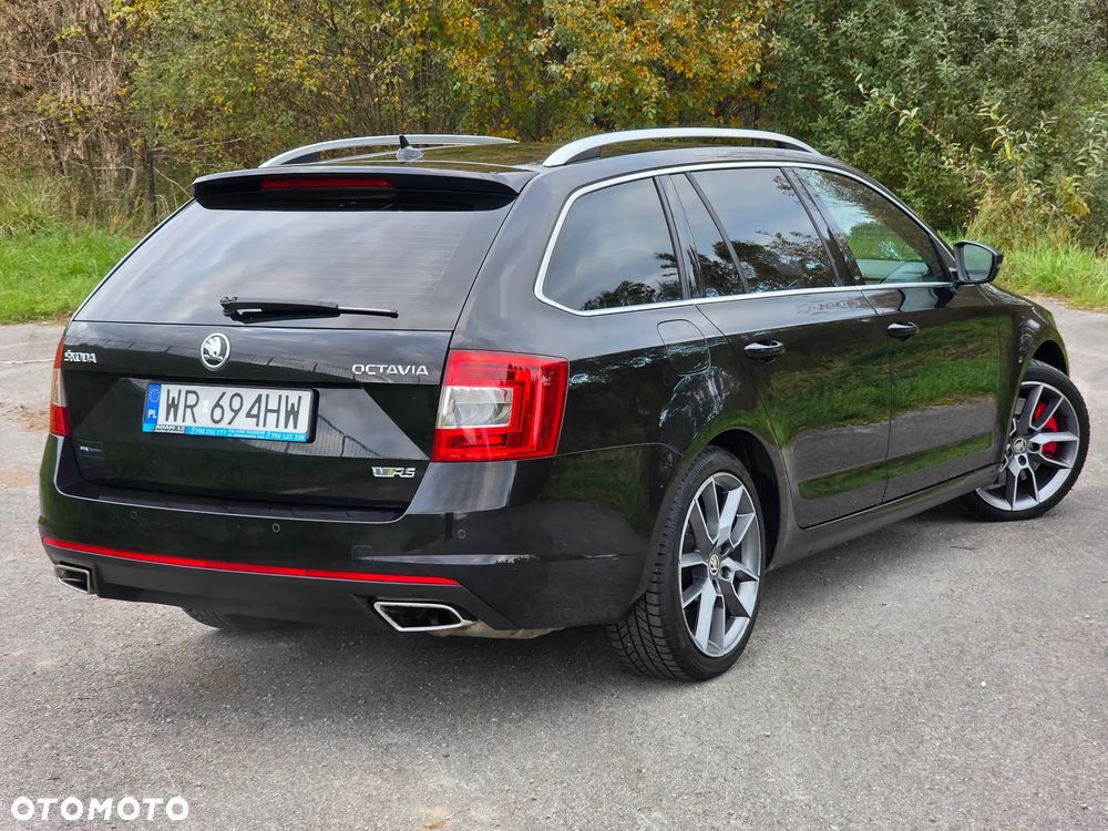 Skoda Octavia 2.0 TSI RS DSG - 3