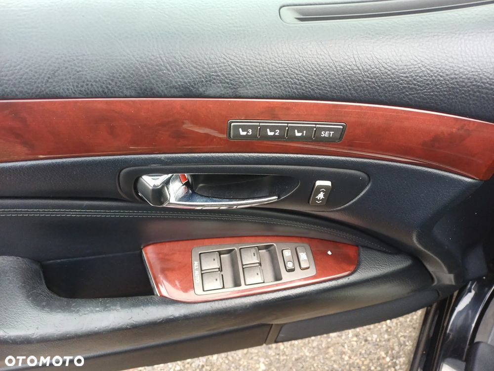 Lexus LS 460 Prestige - 18