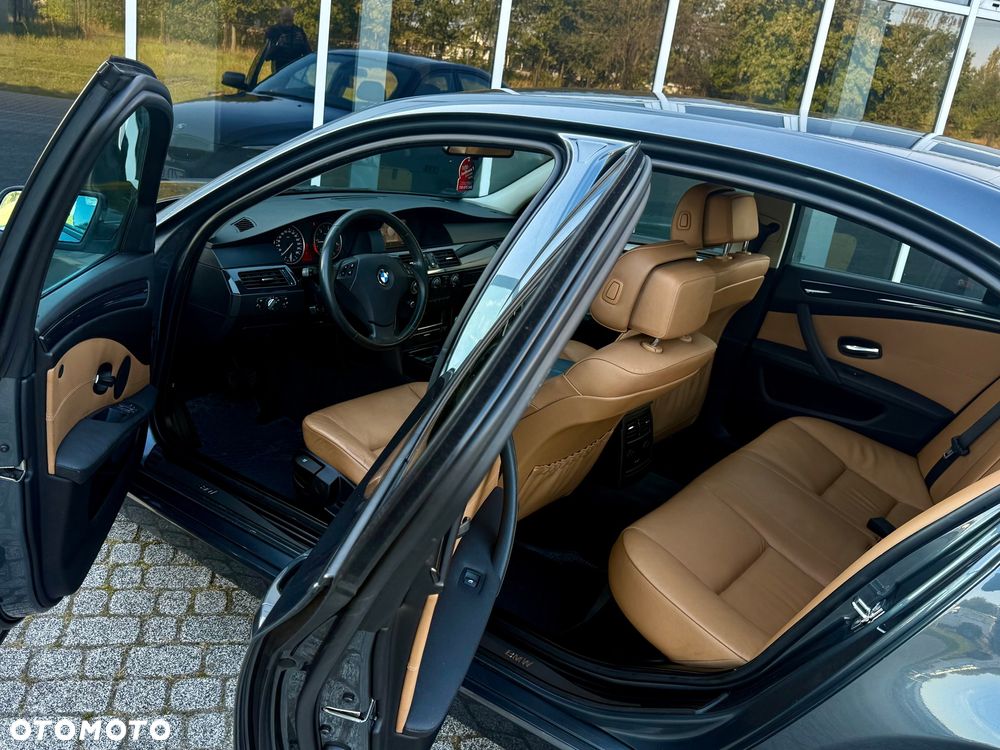 BMW Seria 5 - 26