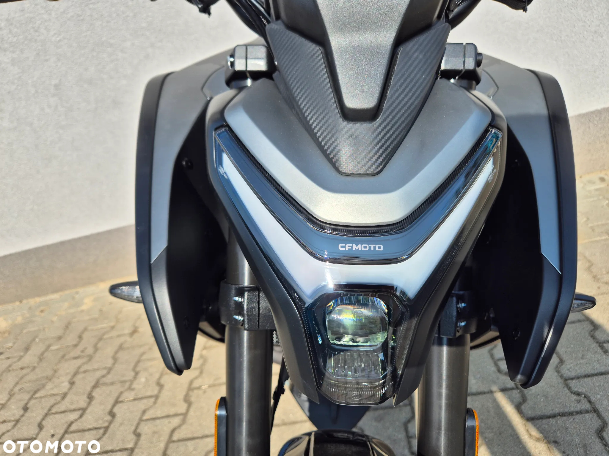 CFMoto NK - 28