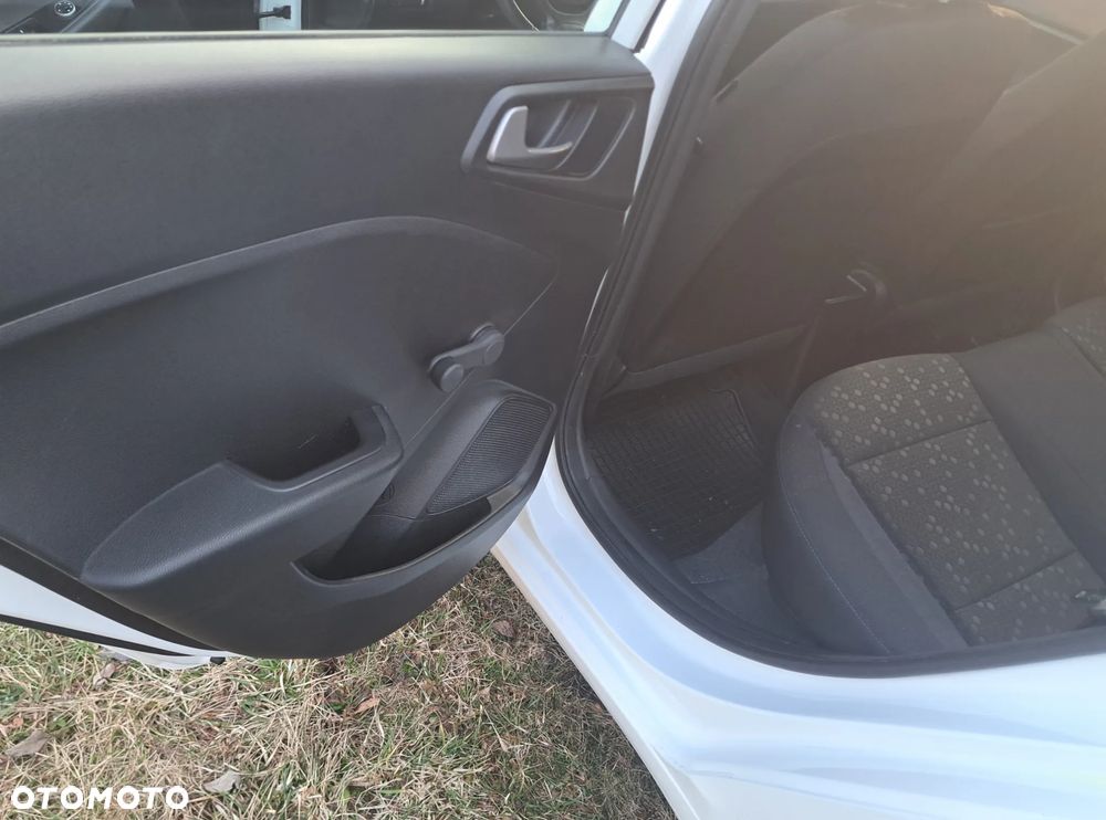 Hyundai i20 1.2 - 17