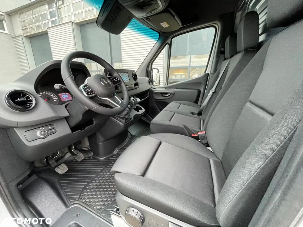 Mercedes-Benz Sprinter 170KM Kamery Tempomat Komputer - 7