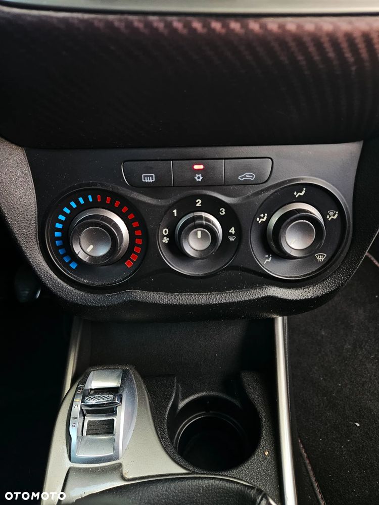 Alfa Romeo Mito 1.4 TB Distinctive - 17