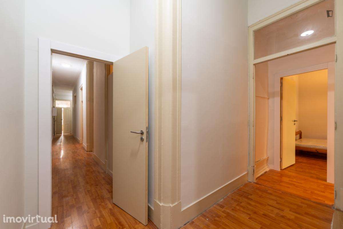 Quarto - localizado em Campo de Ourique Lisbon - Grande imagem: 3/16