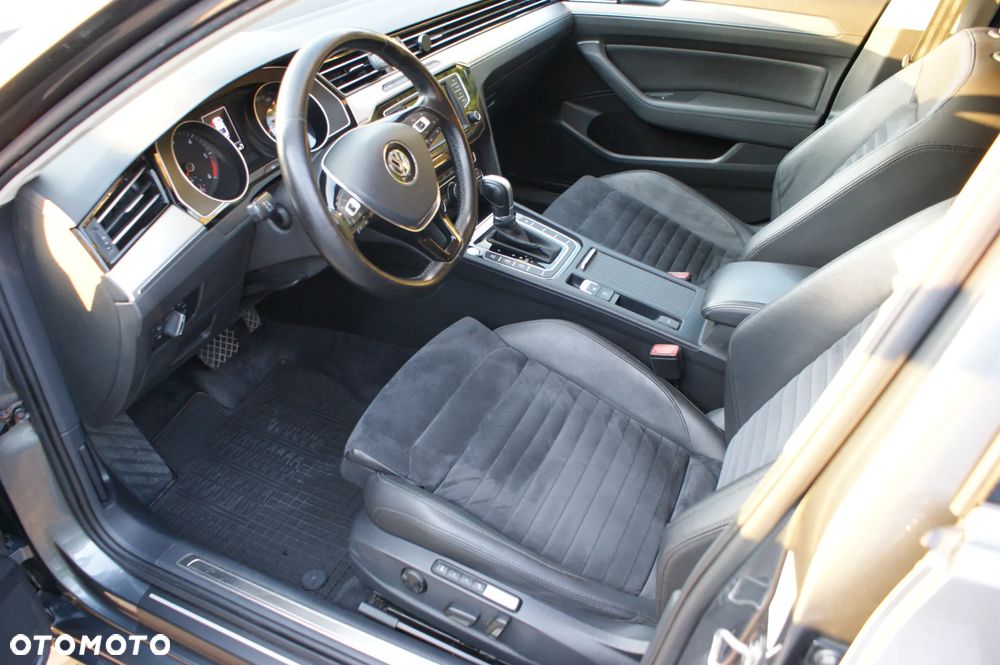 Volkswagen Passat 2.0 TDI BMT 4Mot Highline DSG - 7