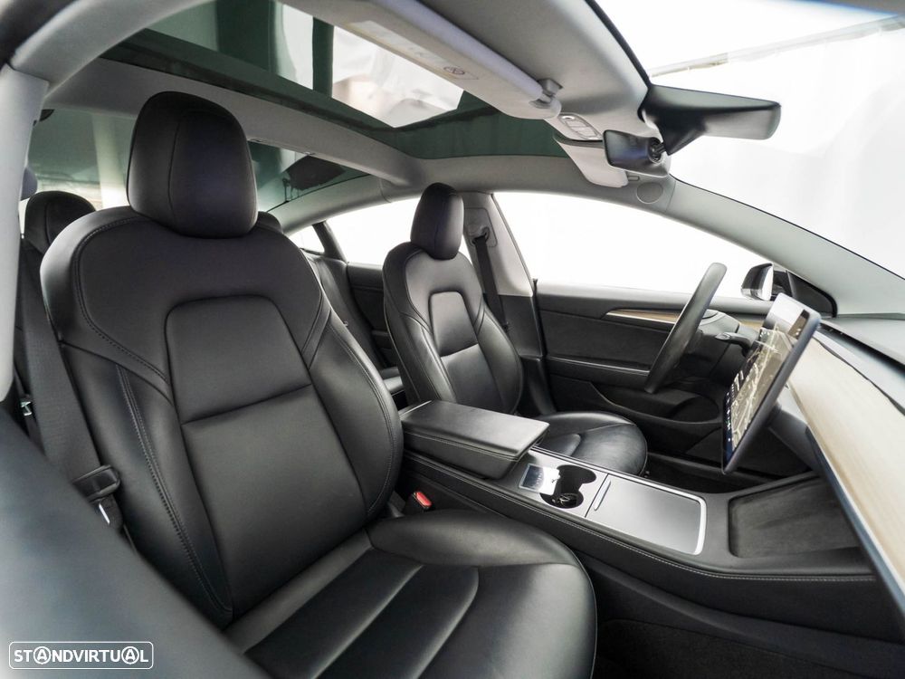 Tesla Model 3 Long Range Tração Integral - 38