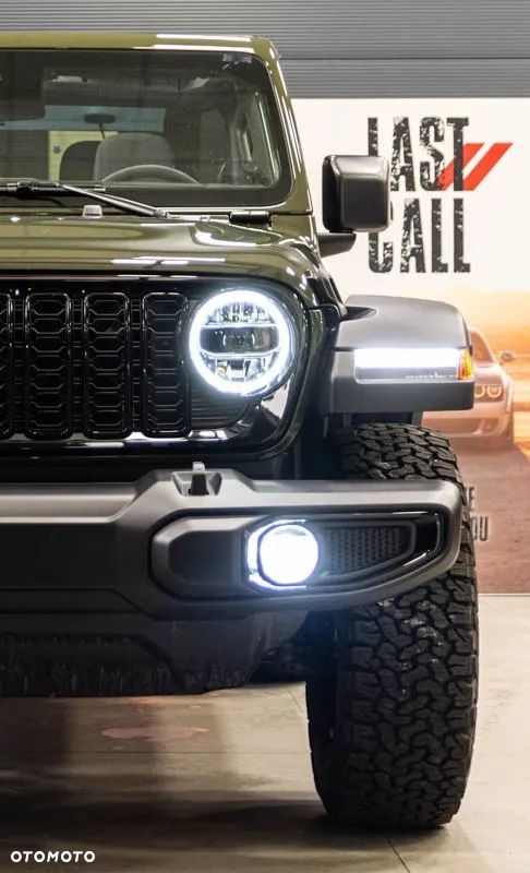 Jeep Wrangler - 1