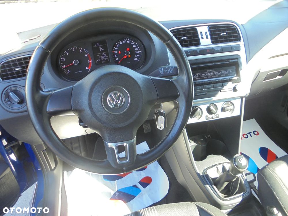Volkswagen Polo - 5