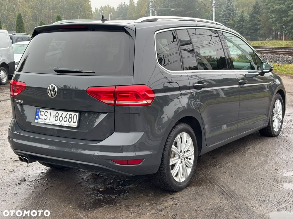 Volkswagen Touran 2.0 TDI BMT Highline DSG - 4