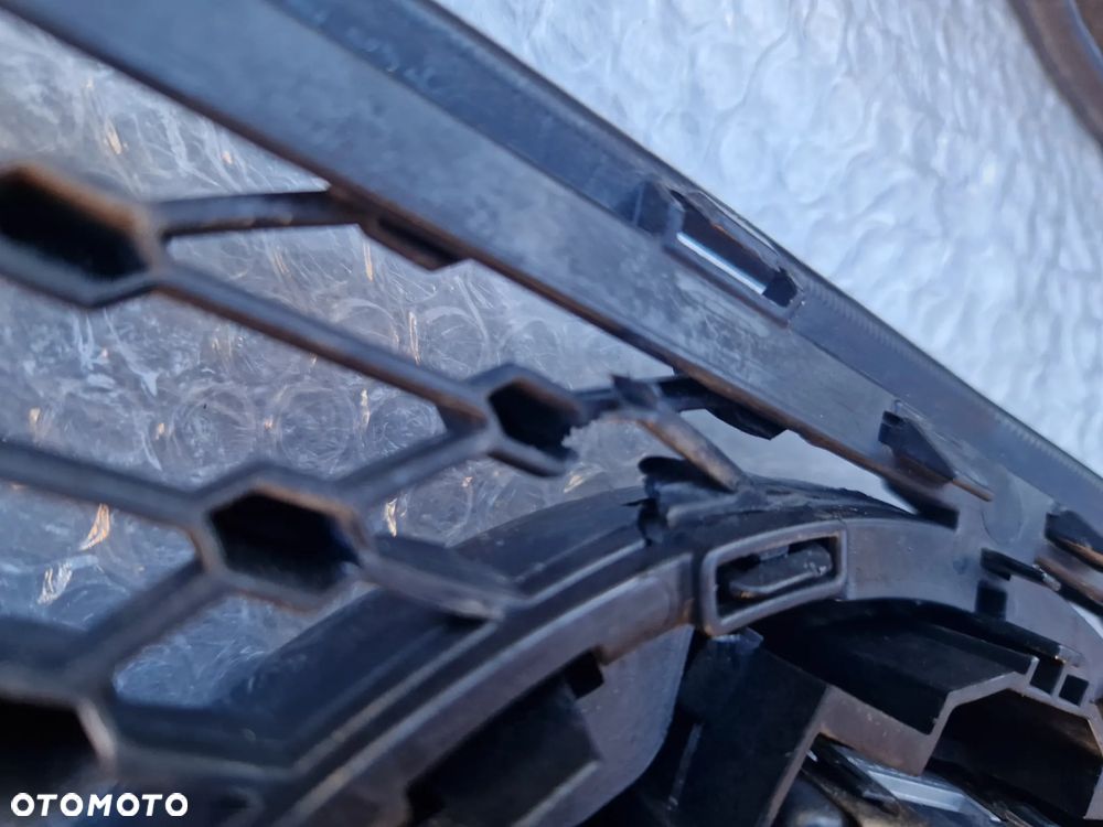 Mercedes A-Klasa W177 atrapa chłodnicy kratka instalacja radar komplet A1778880200 A1778859100 A0009058913 - 21