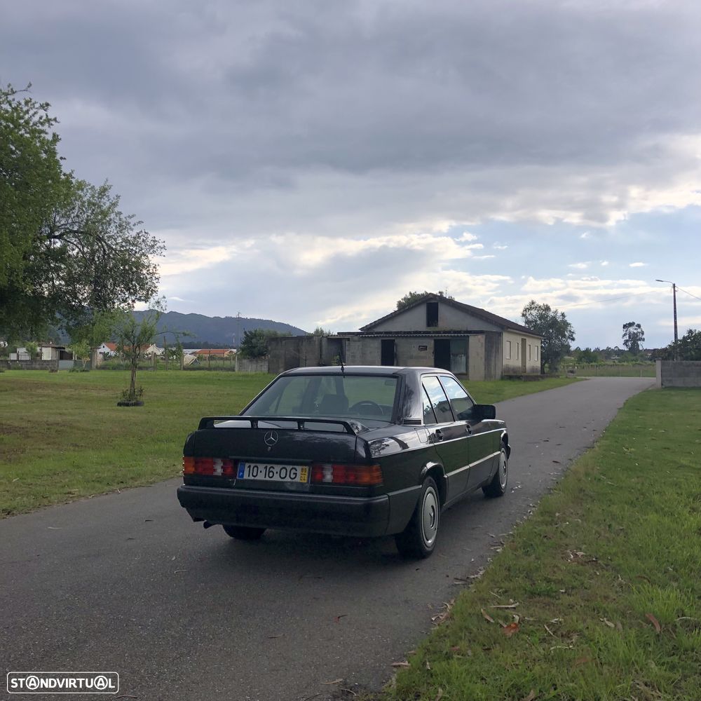 Mercedes-Benz W201 (1982-1993) 190 E 2.0 - 5