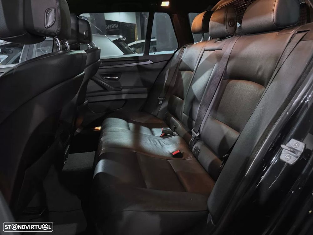 BMW 525 d Pack M Auto - 10