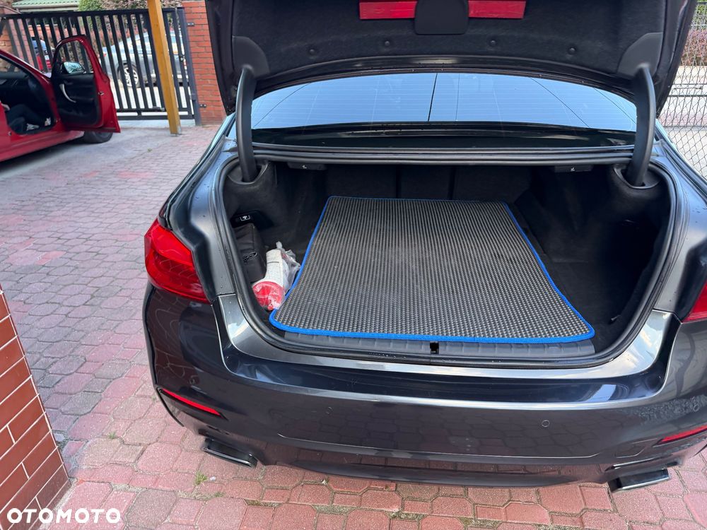 BMW Seria 5 530e iPerformance GPF M Sport sport - 18