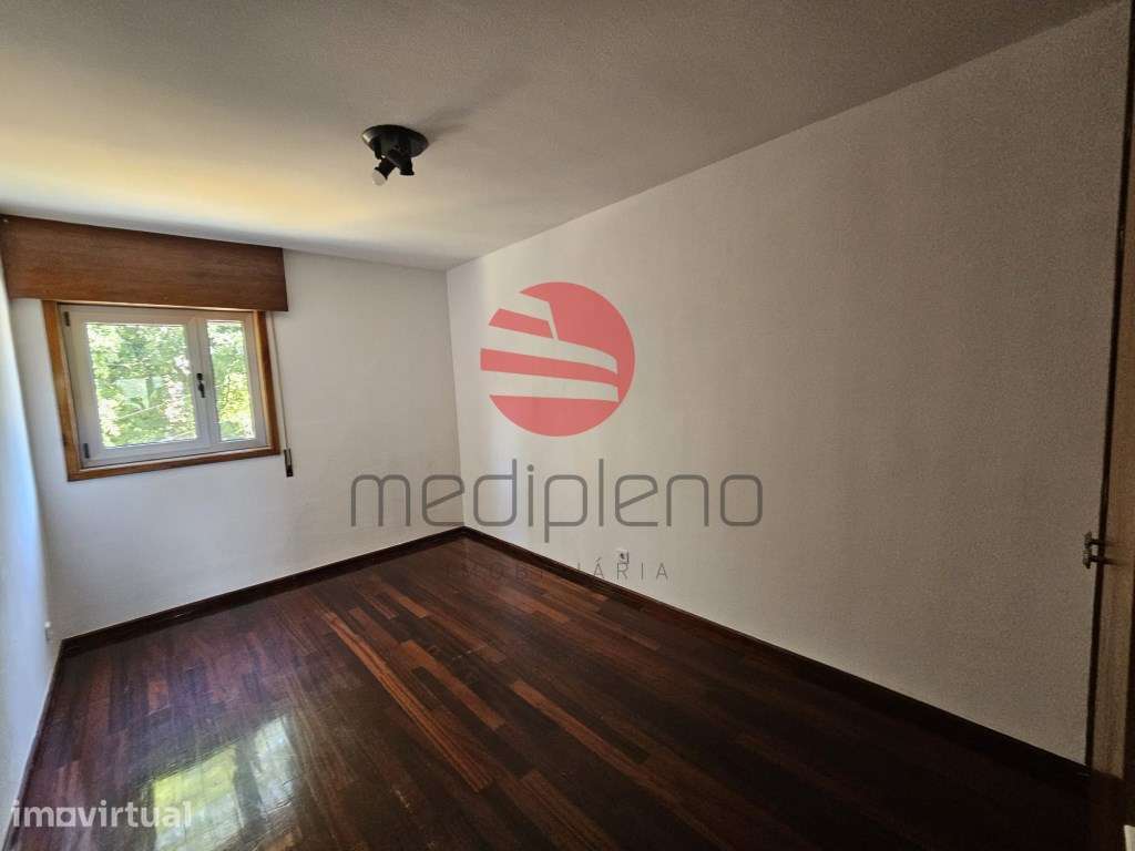 Apartamento T2 - Arrendamento - Grande imagem: 4/7