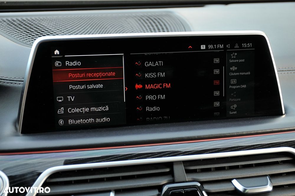 BMW Seria 7 750Li xDrive - 24