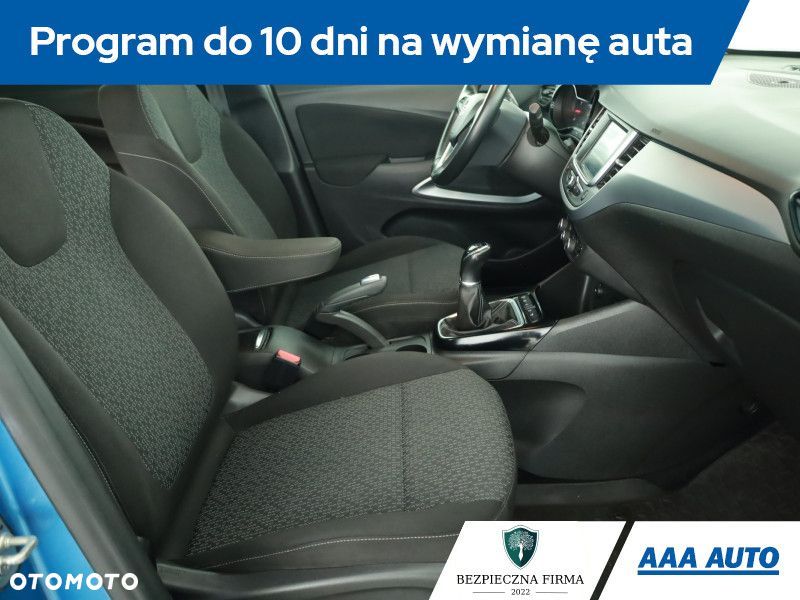 Opel Crossland X - 8