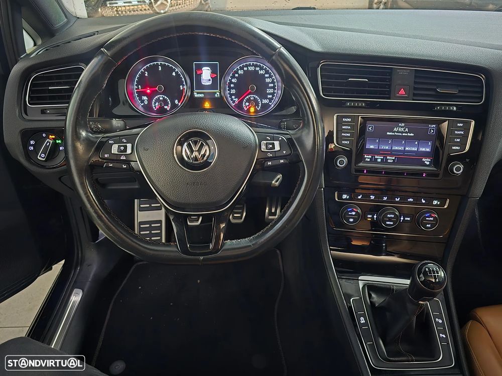 VW Golf 1.6 TDi GPS Edition - 26