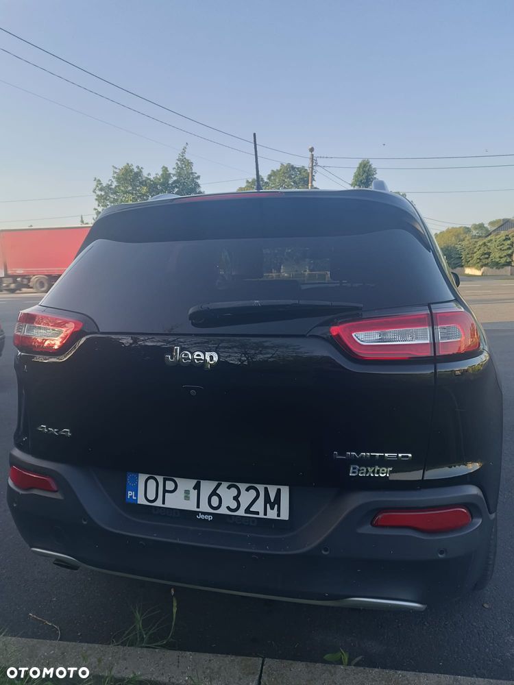 Jeep Cherokee - 6
