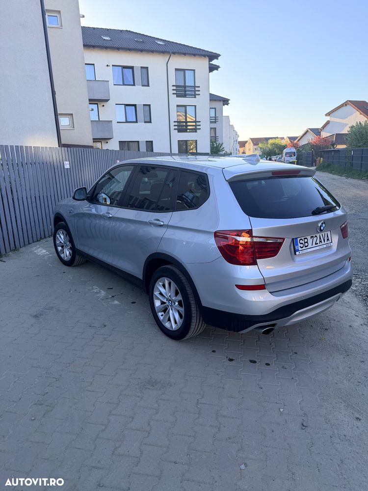 BMW X3 xDrive20d AT xLine - 9