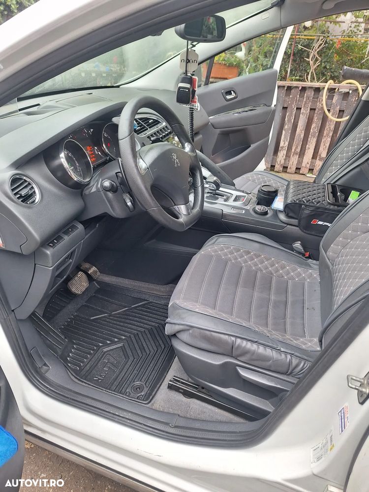 Peugeot 3008 - 12