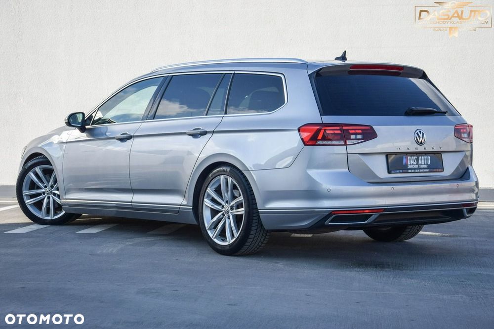Volkswagen Passat - 14