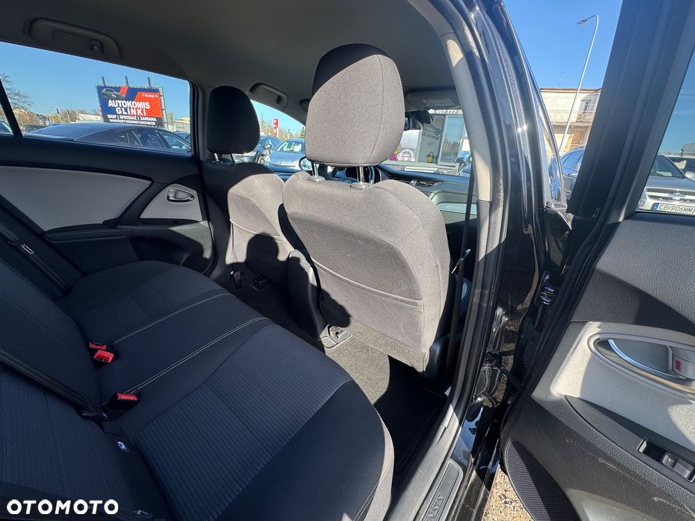 Toyota Avensis 2.0 D-4D Active Business - 27