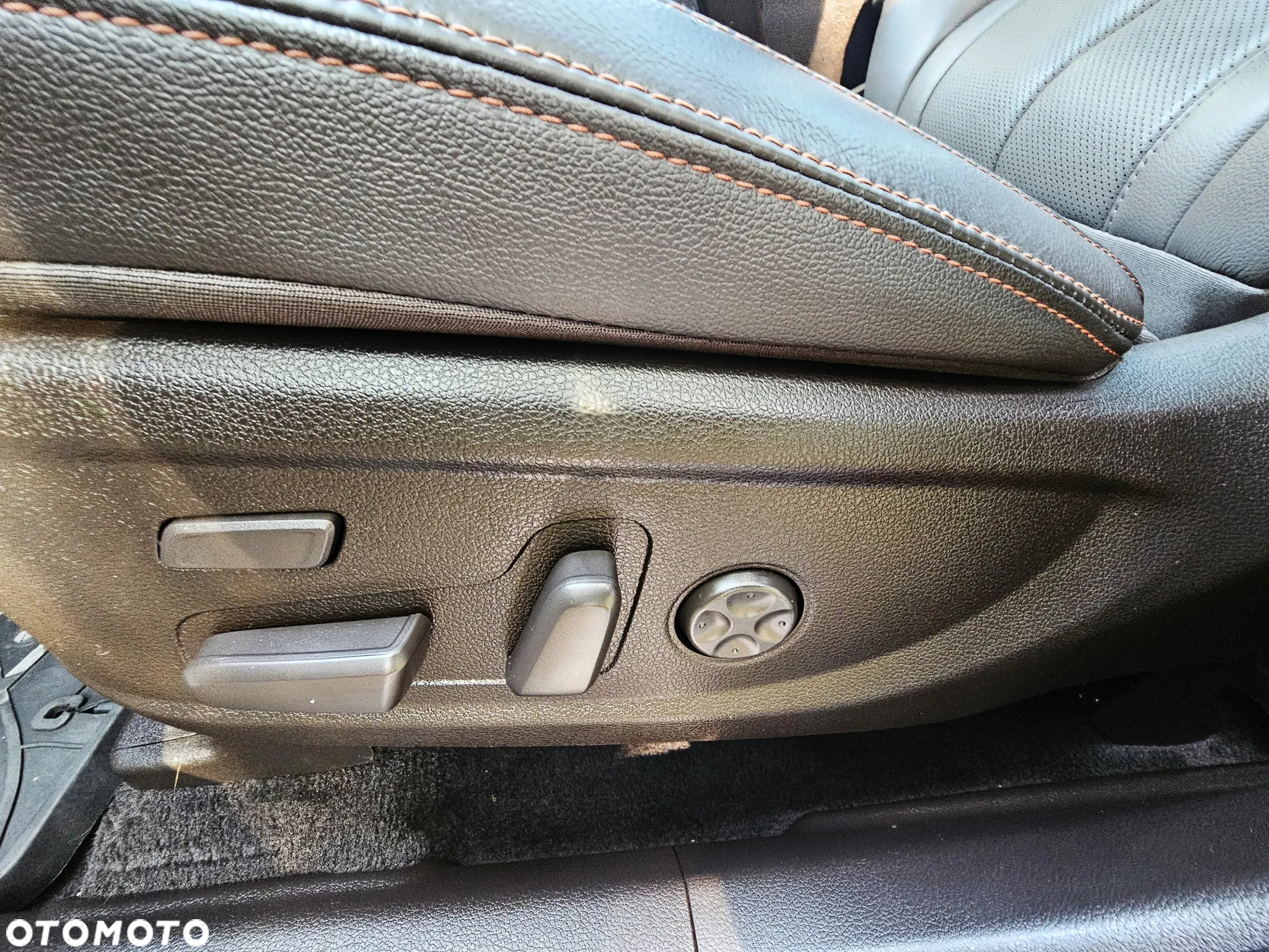 Hyundai Santa Fe 2.0 CRDi Platinum 4WD 7os - 22