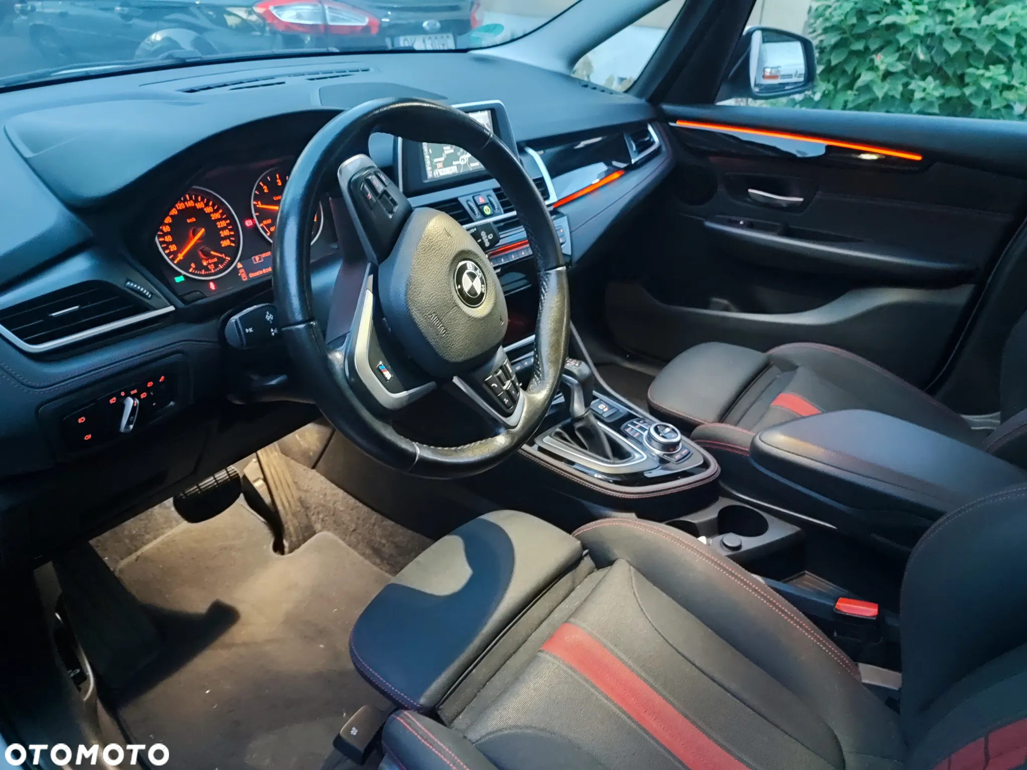 BMW Seria 2 218d Sport Line - 8