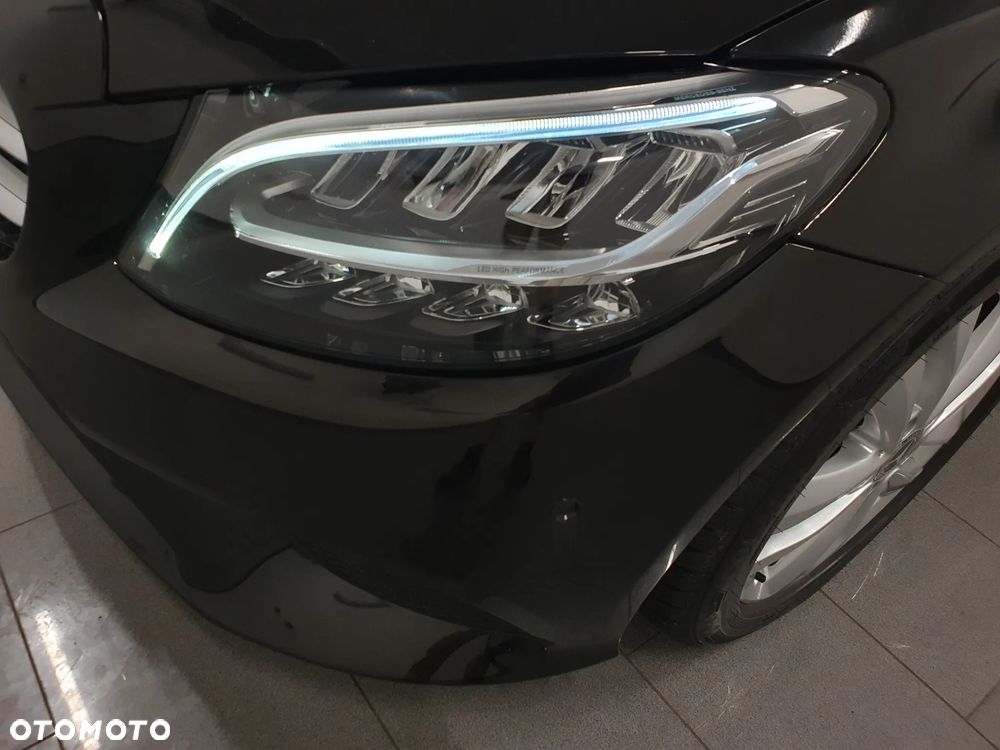 Mercedes-Benz Klasa C 220 d T 9G-TRONIC - 29