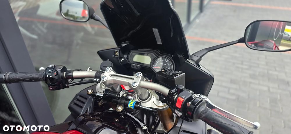 Yamaha FZ - 12