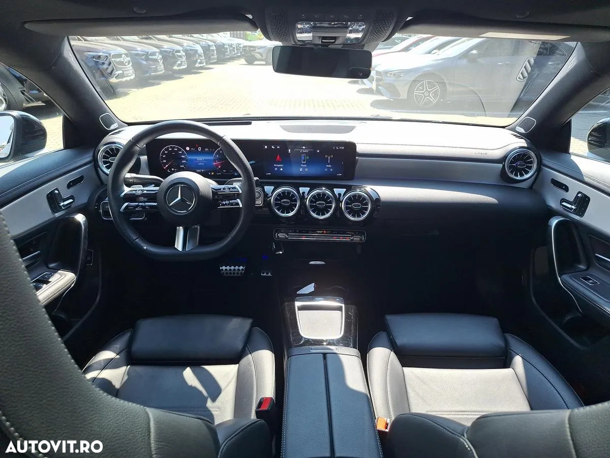 Mercedes-Benz CLA 220 4MATIC Coupe - 11
