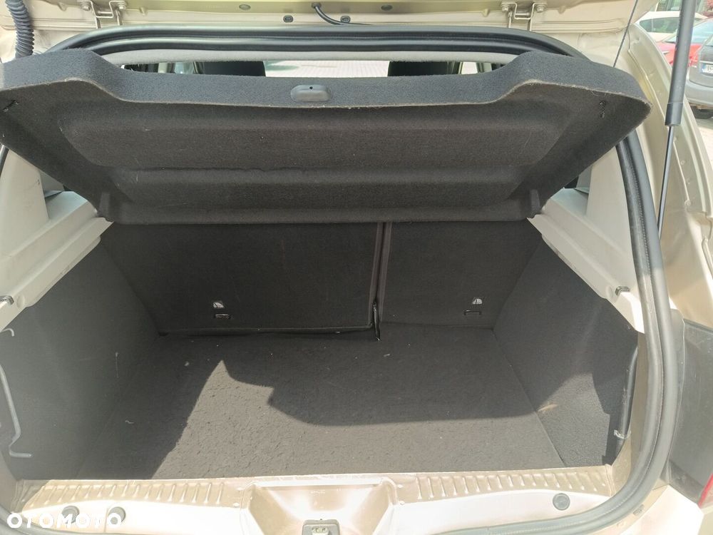 Dacia Sandero 0.9 TCe Connected by Orange S&S - 12